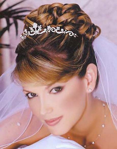 Bridal hairstyles with tiara bridal-hairstyles-with-tiara-74_18