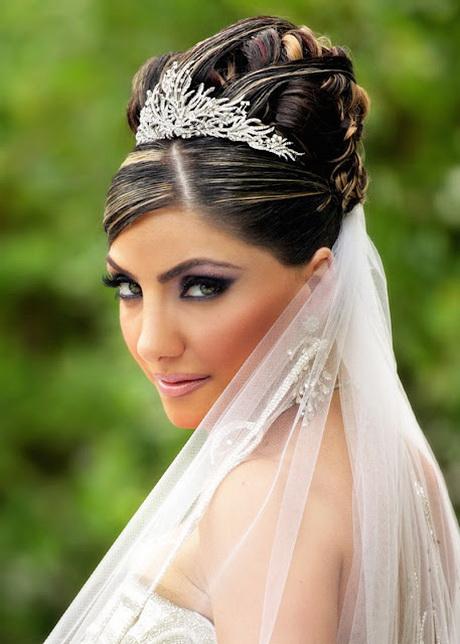 Bridal hairstyles with veil and tiara