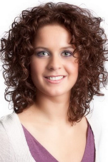 Cute hairstyles for medium length curly hair cute-hairstyles-for-medium-length-curly-hair-48
