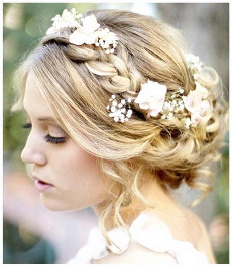 Flowers in wedding hair flowers-in-wedding-hair-14_4