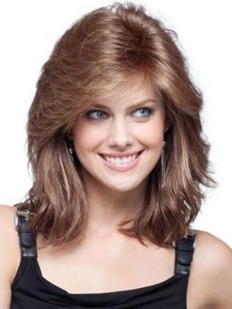 Hairstyles for women over 40 with round faces hairstyles-for-women-over-40-with-round-faces-10_18