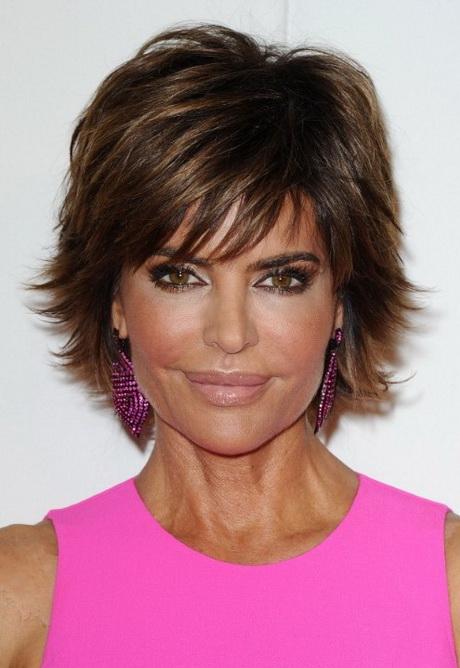 Layered hairstyles for women over 40 layered-hairstyles-for-women-over-40-21_10