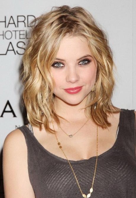 Layered shoulder length hairstyles layered-shoulder-length-hairstyles-09_4