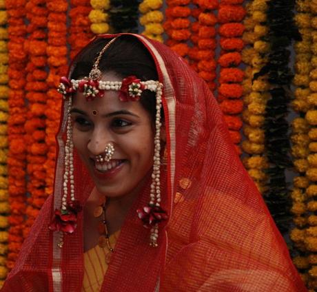 Maharashtrian bridal hairstyle maharashtrian-bridal-hairstyle-63_12