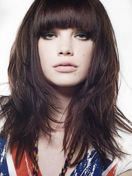 Medium length hairstyles with bangs and layers medium-length-hairstyles-with-bangs-and-layers-77_12