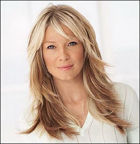 Pictures of long layered hairstyles pictures-of-long-layered-hairstyles-93_5