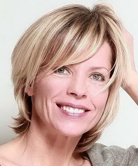 Short hairstyles for women over 50 2015 short-hairstyles-for-women-over-50-2015-98_19