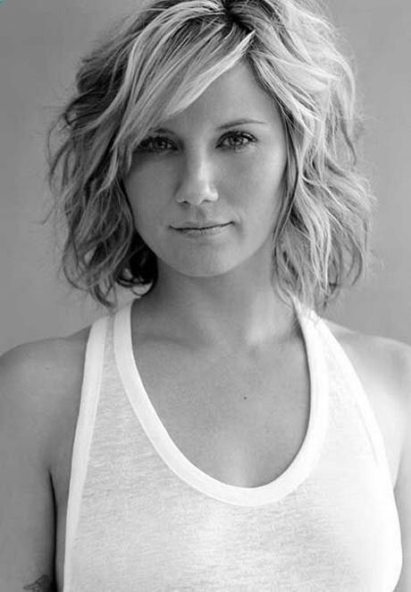 Shoulder hairstyles for women shoulder-hairstyles-for-women-40_13