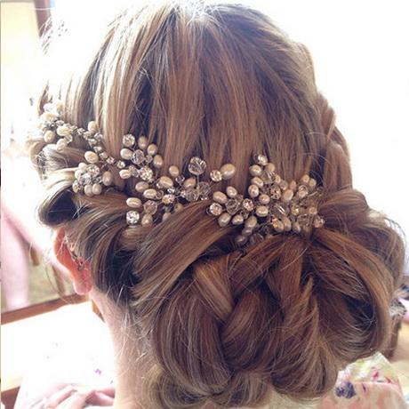 Winter wedding hair accessories winter-wedding-hair-accessories-37_9