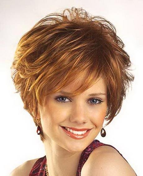 2017 short hairstyles for women over 40