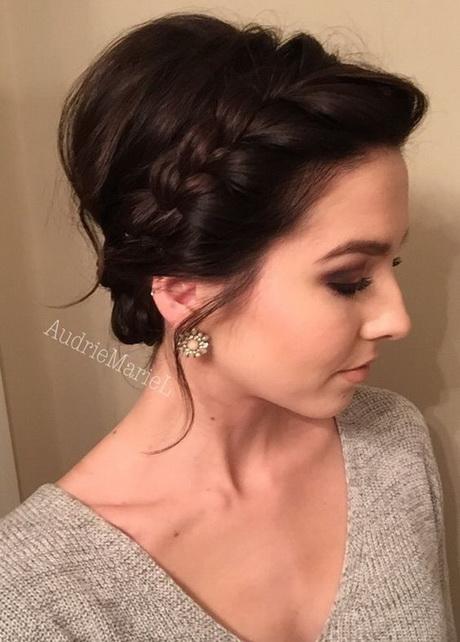 Hairstyles for prom 2017 hairstyles-for-prom-2017-34_9