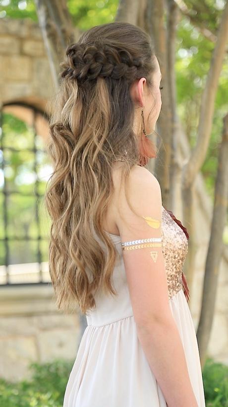 Latest prom hairstyles 2017