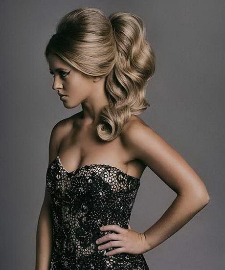 Prom hairstyles for long hair 2017 prom-hairstyles-for-long-hair-2017-24_5