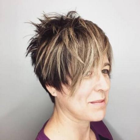 2018 short hairstyles for women over 50 2018-short-hairstyles-for-women-over-50-26_13