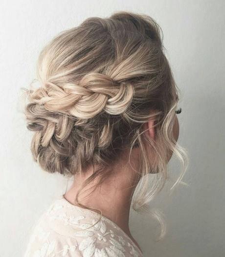 Hairstyles for prom 2018 hairstyles-for-prom-2018-07_14