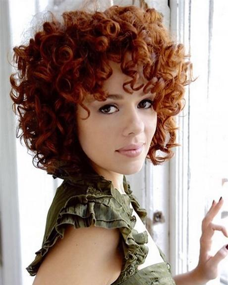 Hairstyles for short curly hair 2018 hairstyles-for-short-curly-hair-2018-04_16