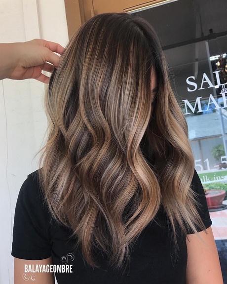 Mid length layered hairstyles 2018 mid-length-layered-hairstyles-2018-89_2
