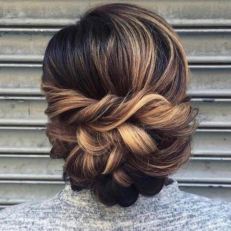 Prom hair styles 2018 prom-hair-styles-2018-11_10
