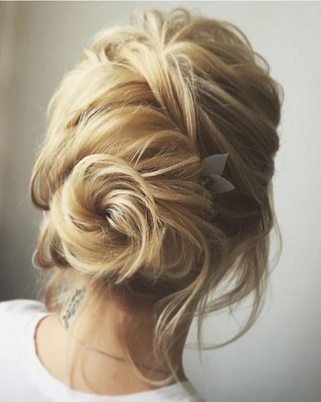 Prom hairstyles 2018 prom-hairstyles-2018-31_8