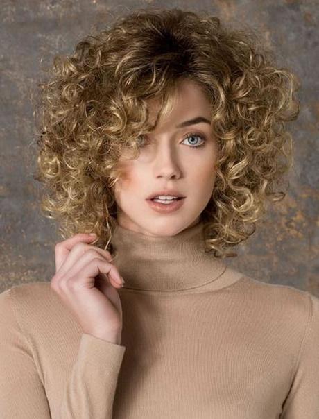 Short curly bobs 2018