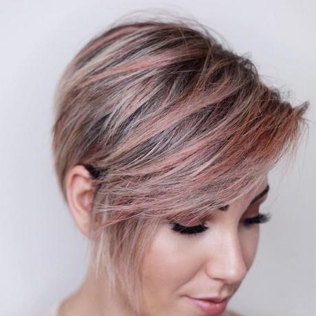 short hairstyle trends 2018