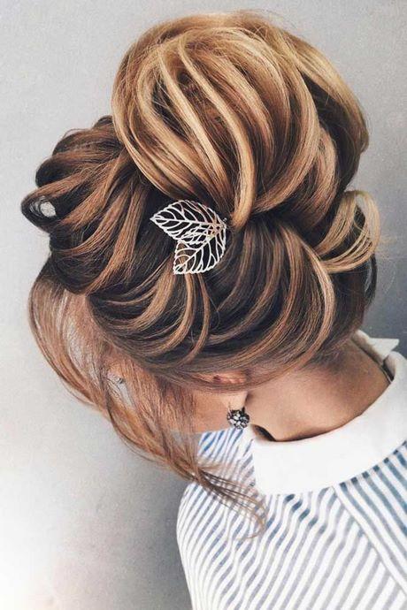 Ball hairstyles 2019 ball-hairstyles-2019-46_3