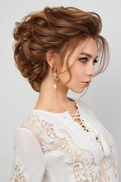 Bridal hairstyles for 2019 bridal-hairstyles-for-2019-77_15