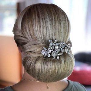 Bridesmaid hairstyles 2019 bridesmaid-hairstyles-2019-31_10