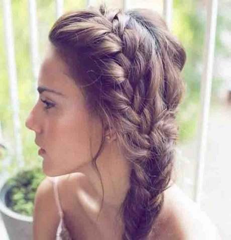 Bridesmaid hairstyles 2019 bridesmaid-hairstyles-2019-31_16