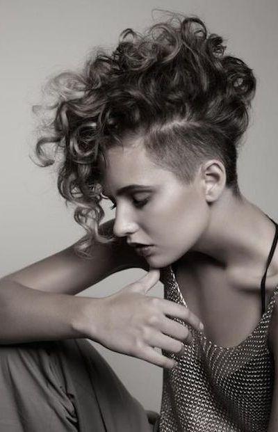 Hairstyles for short curly hair 2019 hairstyles-for-short-curly-hair-2019-29_13