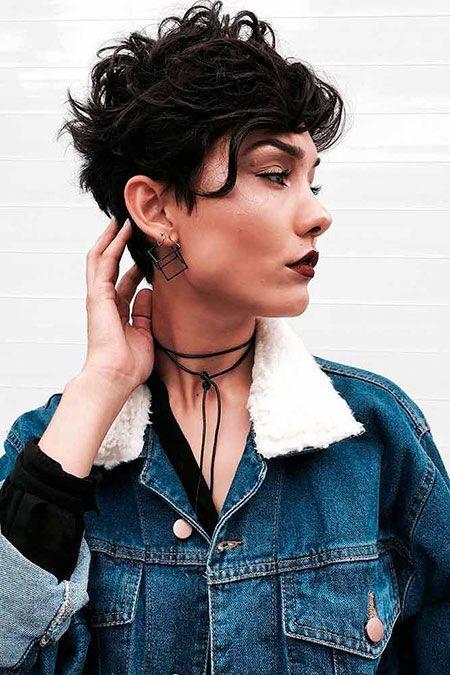Hairstyles for short curly hair 2019 hairstyles-for-short-curly-hair-2019-29_15