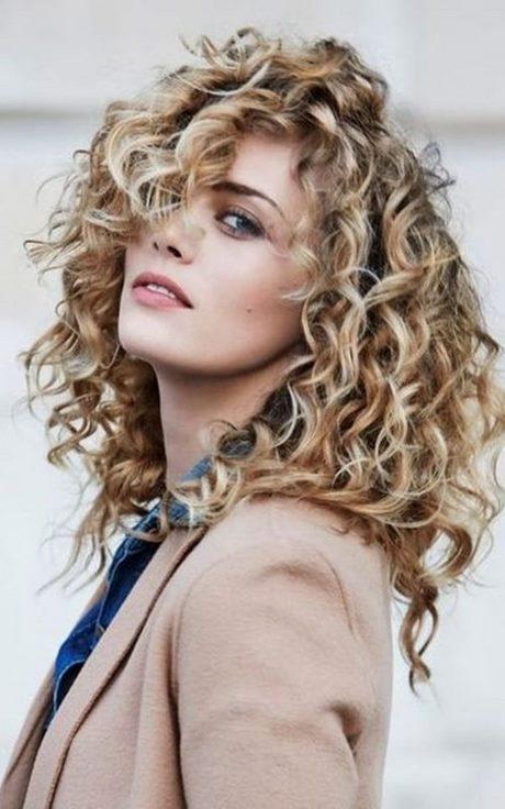 Latest curly hairstyles 2019