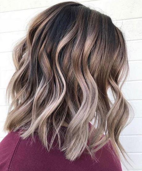 Medium length haircuts with bangs 2019 medium-length-haircuts-with-bangs-2019-03_7