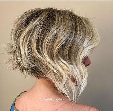 Most popular short haircuts for women 2019 most-popular-short-haircuts-for-women-2019-77_5