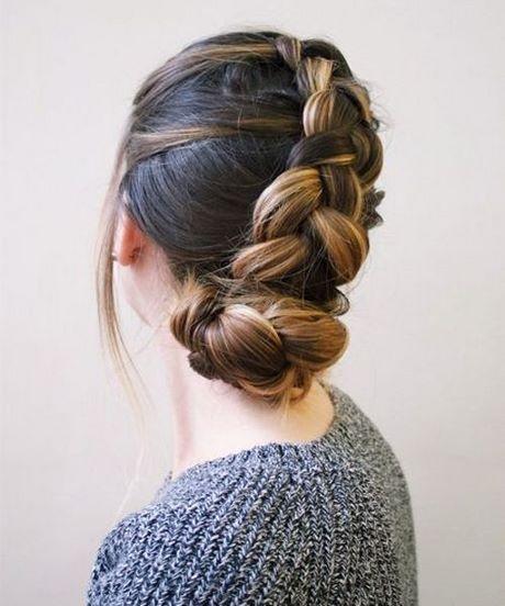 New prom hairstyles 2019 new-prom-hairstyles-2019-60_20