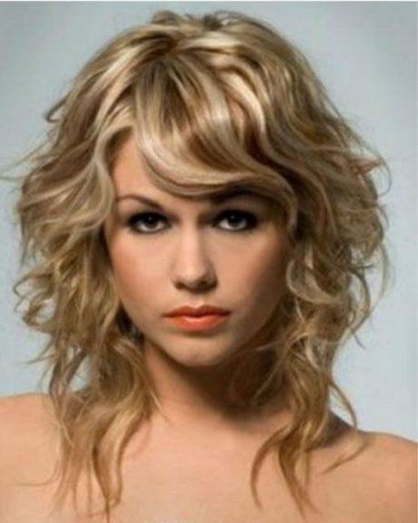 Popular hairstyles for women 2019 popular-hairstyles-for-women-2019-96_15