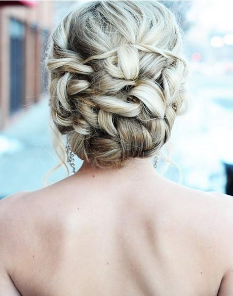 Prom hair updos 2019 prom-hair-updos-2019-79_17