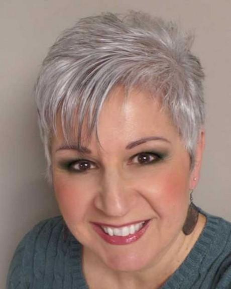 Short haircuts for women over 50 in 2019 short-haircuts-for-women-over-50-in-2019-29_15