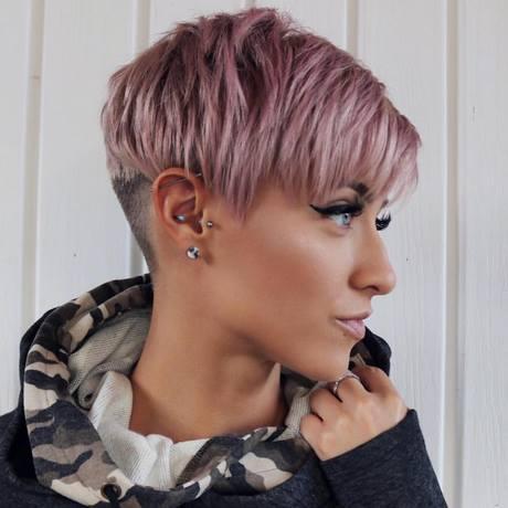 Trendy short hairstyles for 2019 trendy-short-hairstyles-for-2019-59_18