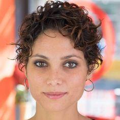 Very short curly hairstyles 2019 very-short-curly-hairstyles-2019-53_19