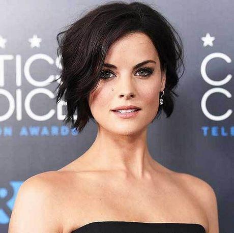 What short hairstyles are in for 2019 what-short-hairstyles-are-in-for-2019-74_13