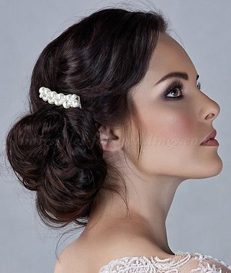 Bridal bun hairstyle bridal-bun-hairstyle-46_5