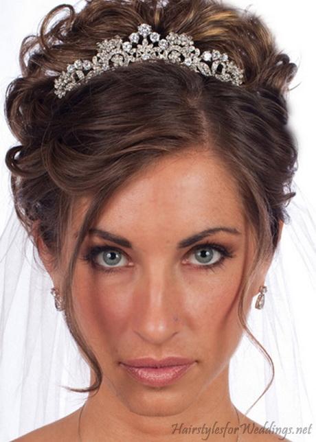 Bridal hairstyle with tiara bridal-hairstyle-with-tiara-27_13