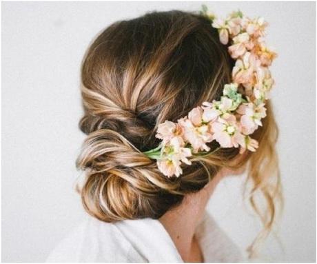 Bridal hairstyles bun bridal-hairstyles-bun-11_4