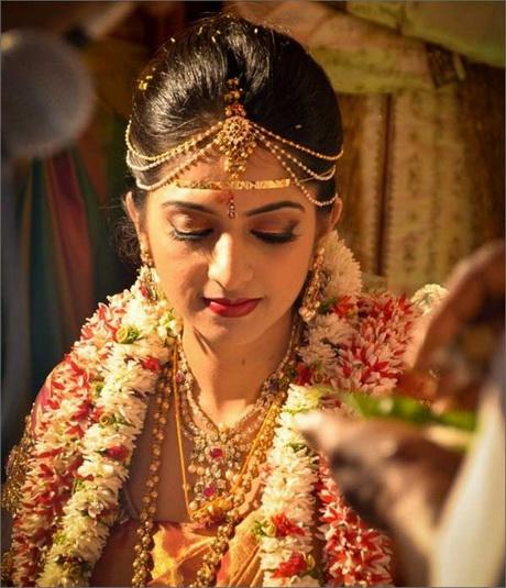 Bridal hairstyles for indian weddings bridal-hairstyles-for-indian-weddings-29_12