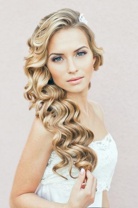 Bridal hairstyles for long curly hair bridal-hairstyles-for-long-curly-hair-63_16