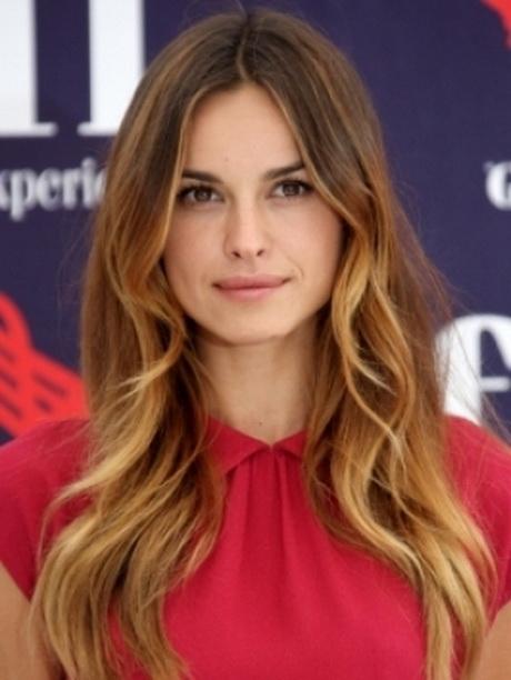 Celebrities with long layered hair celebrities-with-long-layered-hair-68_2
