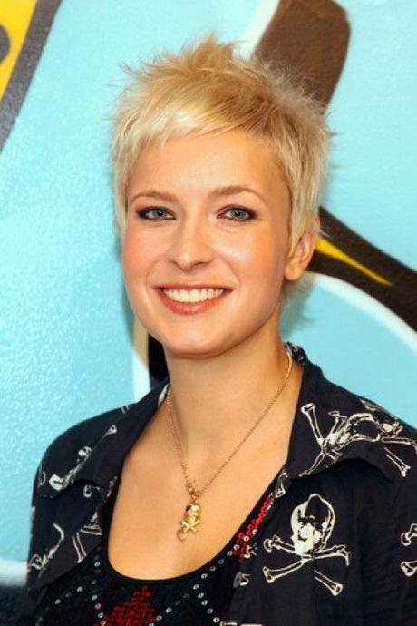 Extremely short hairstyles 2015 extremely-short-hairstyles-2015-81_15