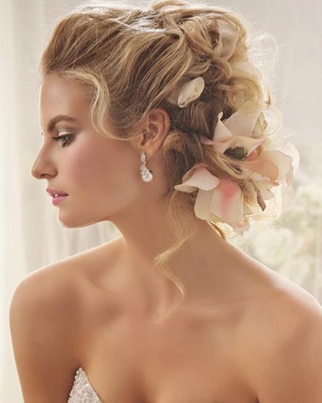Hair styles for wedding bride hair-styles-for-wedding-bride-70_15