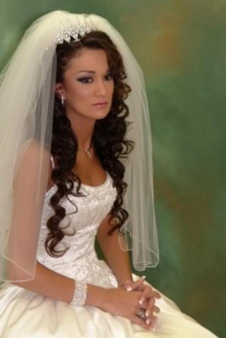 Long bridal hairstyles with veil long-bridal-hairstyles-with-veil-08_3